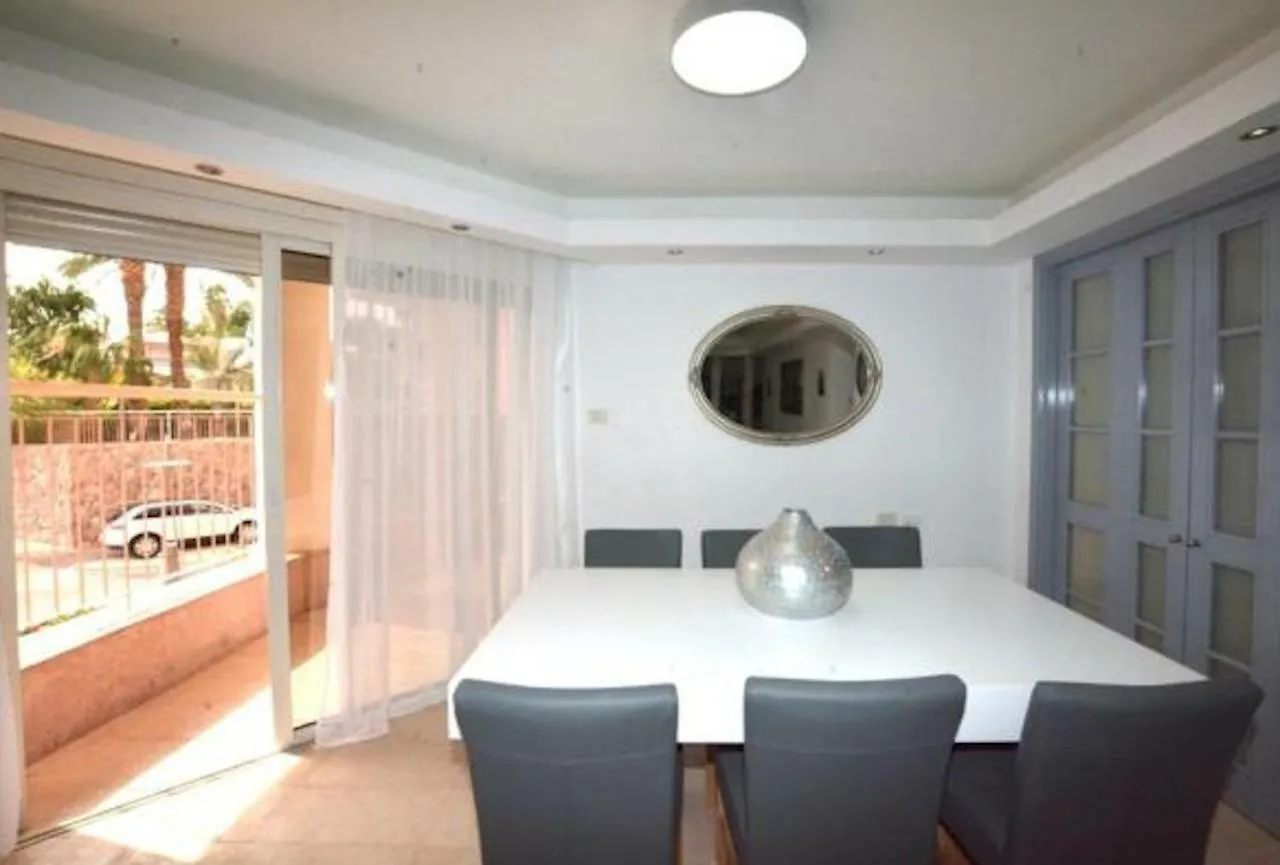 Apartamento Sweethome26 Eilat Apt With Jaccuzzi / Free Parking